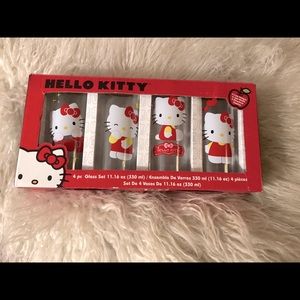 Hello Kitty 4 Glass Set